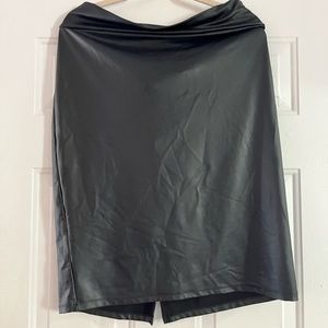 Stretch Faux Leather Pencil Skirt